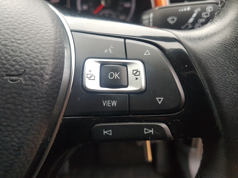 Used Volkswagen T-Roc 2019 for sale - 76195644: Photo 17
