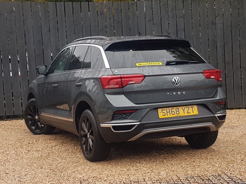 Used Volkswagen T-Roc 2019 for sale - 76195644: Photo 3