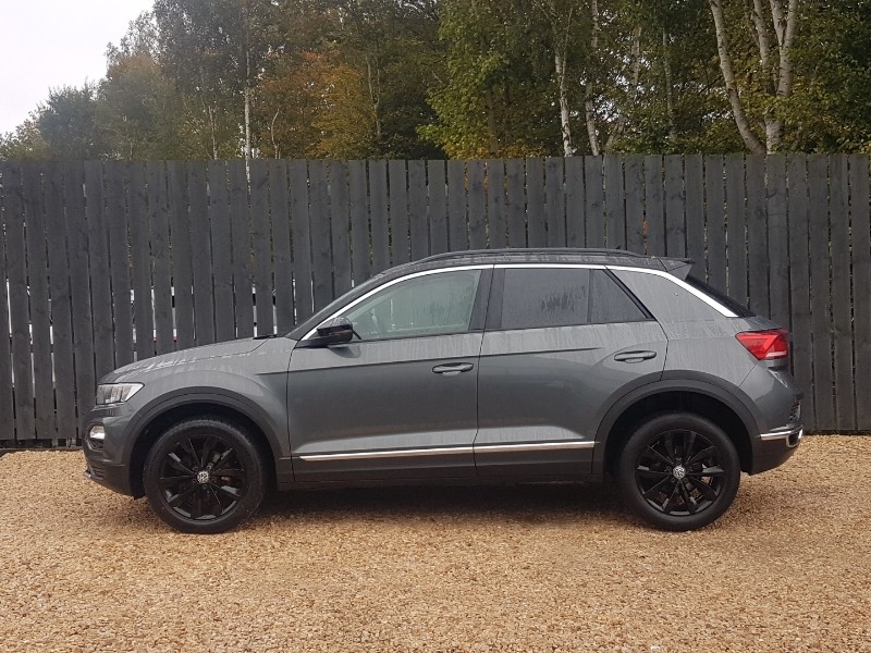 Used Volkswagen T-Roc 2019 for sale - 76195644: Photo 4