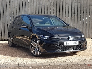 Used Volkswagen Golf 2025 for sale - 77933144: Photo