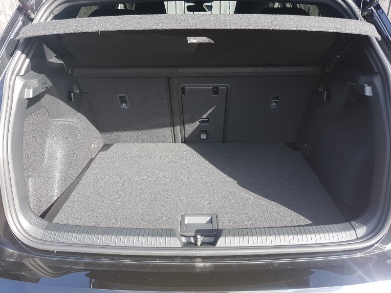 Used Volkswagen Golf 2025 for sale - 77933144: Photo 8