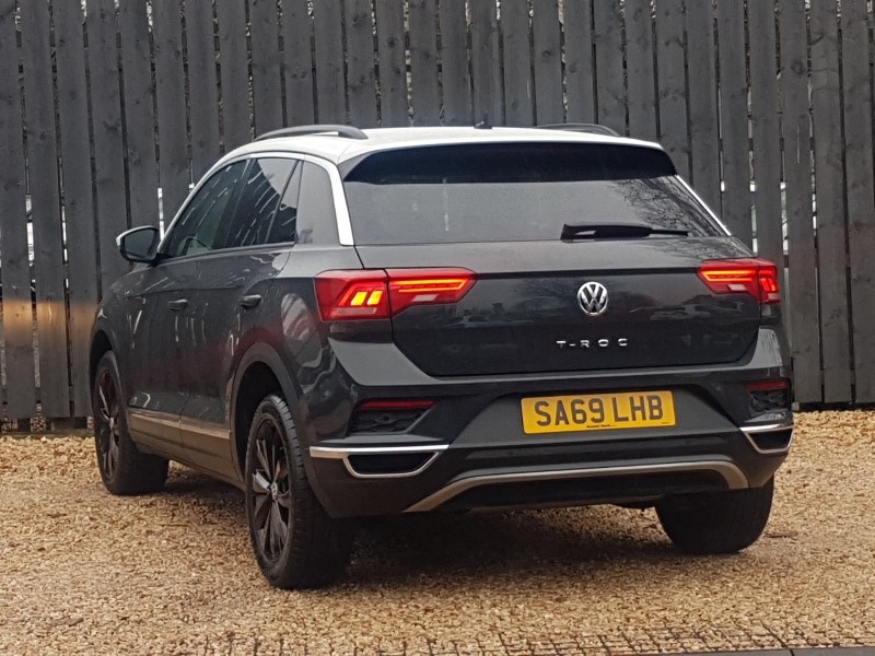 Used Volkswagen T-Roc 2019 for sale - 77466189: Photo 3