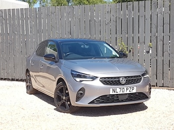 Vauxhall - Corsa