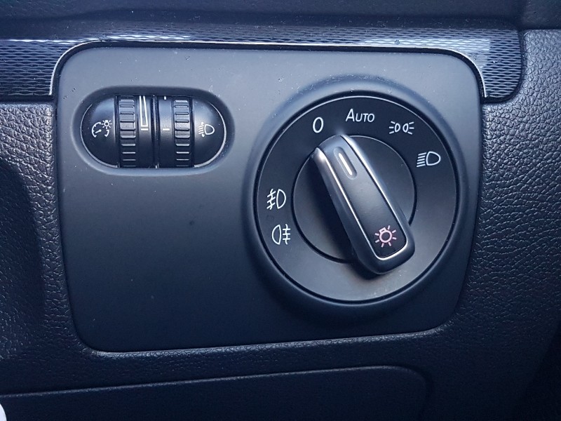 Used Volkswagen Scirocco 2016 for sale - 76533103: Photo 11