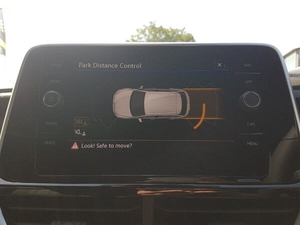 Used Volkswagen T-Roc 2024 for sale - 75184311: Photo 15