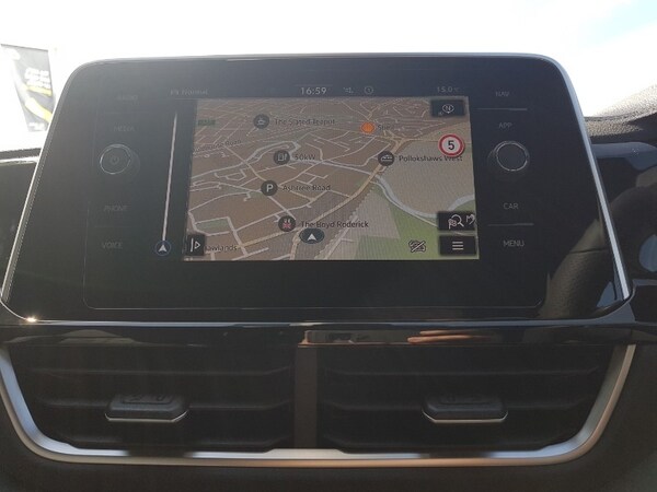 Used Volkswagen T-Roc 2024 for sale - 75184311: Photo 16