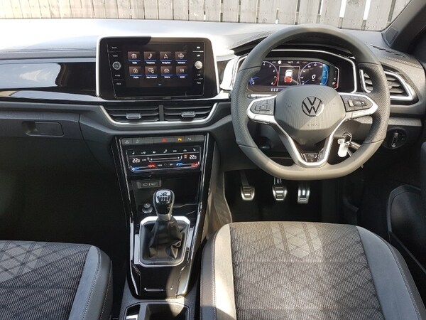Used Volkswagen T-Roc 2024 for sale - 75184311: Photo 2