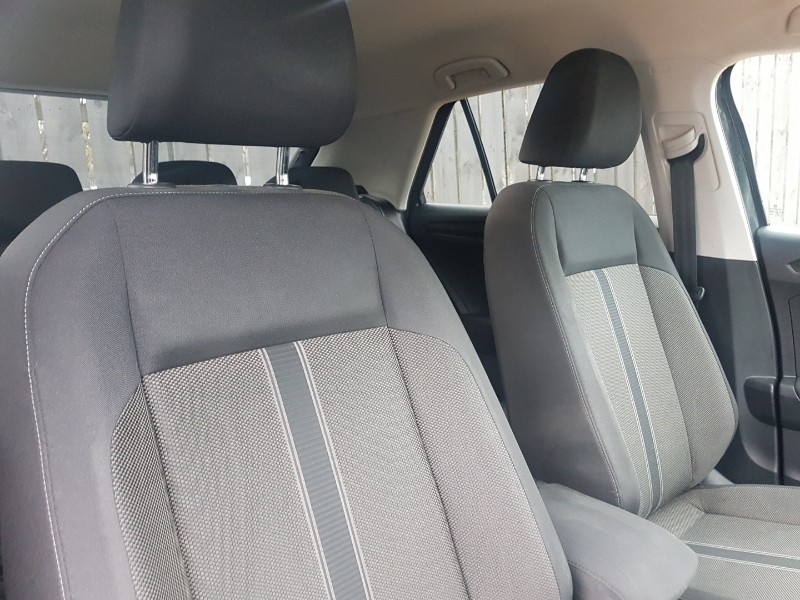 Used Volkswagen T-Roc 2019 for sale - 76707967: Photo 15