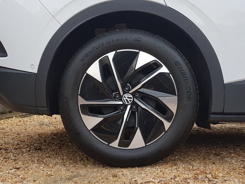 Used Volkswagen ID.4 2025 for sale - 77168947: Photo 13