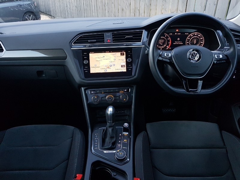 Used Volkswagen Tiguan 2018 for sale - 77108064: Photo 2