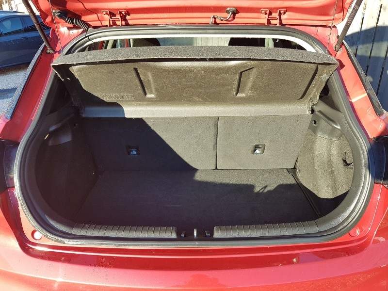 Used Hyundai i20 2018 for sale - 77105278: Photo 8