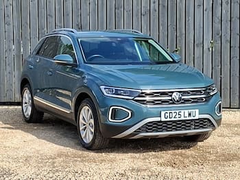 Used Volkswagen T-Roc 2025 for sale - 79816980: Photo