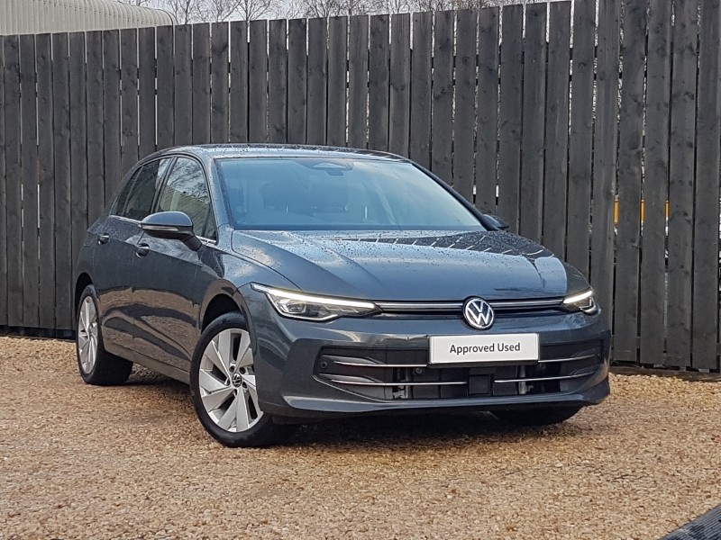 Used Volkswagen Golf 2025 for sale - 76804521: Photo 1