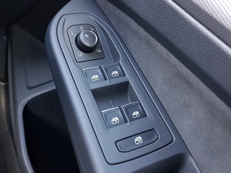 Used Volkswagen Golf 2025 for sale - 76804521: Photo 19