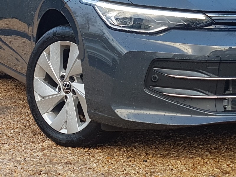 Used Volkswagen Golf 2025 for sale - 76804521: Photo 9