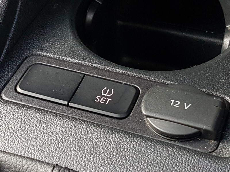 Used Volkswagen up! 2019 for sale - 76465456: Photo 18