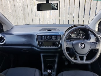 Used Volkswagen up! 2019 for sale - 76465456: Photo