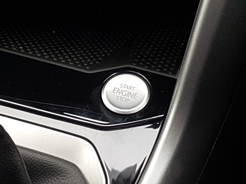 Used Volkswagen T-Roc 2025 for sale - 77448777: Photo 19