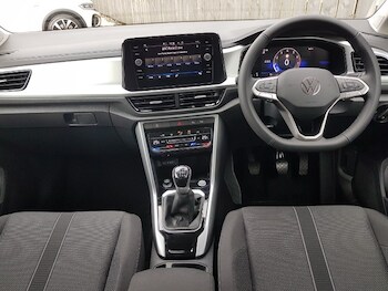 Used Volkswagen T-Roc 2025 for sale - 77448777: Photo