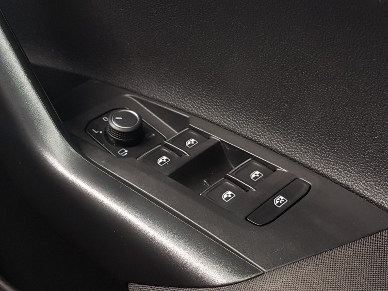 Used Volkswagen Taigo 2023 for sale - 77165221: Photo 14