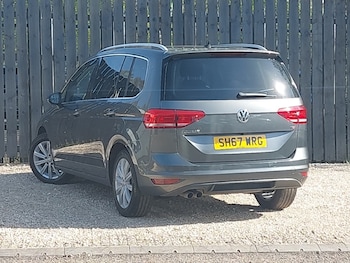 Used Volkswagen Touran 2017 for sale - 78333472: Photo
