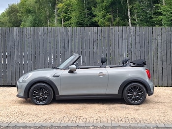 Used MINI Convertible 2022 for sale - 79597645: Photo