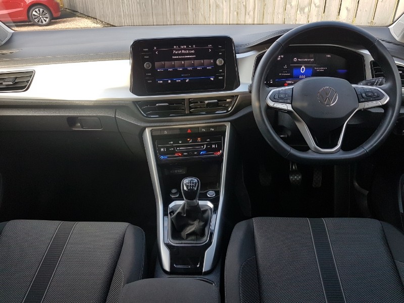 Used Volkswagen T-Roc 2025 for sale - 77126585: Photo 2