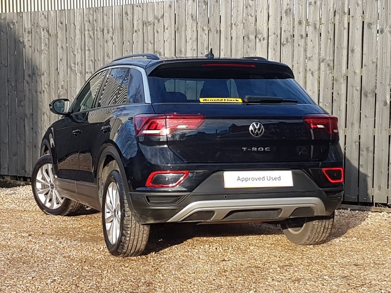 Used Volkswagen T-Roc 2025 for sale - 77126585: Photo 3