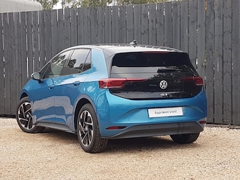 Used Volkswagen ID.3 2025 for sale - 76446133: Photo