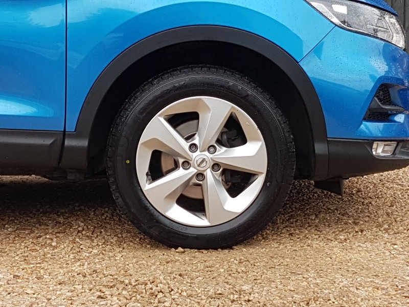 Used Nissan Qashqai 2018 for sale - 77347647: Photo 12