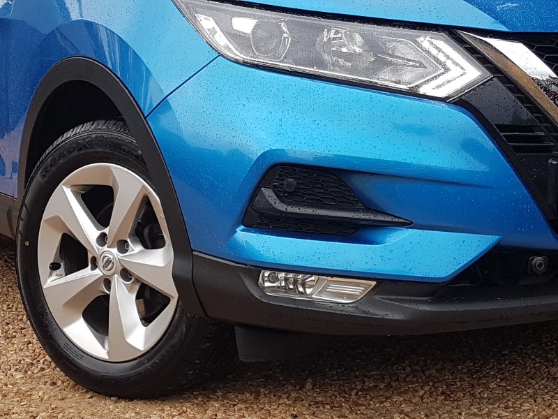 Used Nissan Qashqai 2018 for sale - 77347647: Photo 9