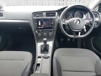 Used Volkswagen Golf 2018 for sale - 79218267: Photo
