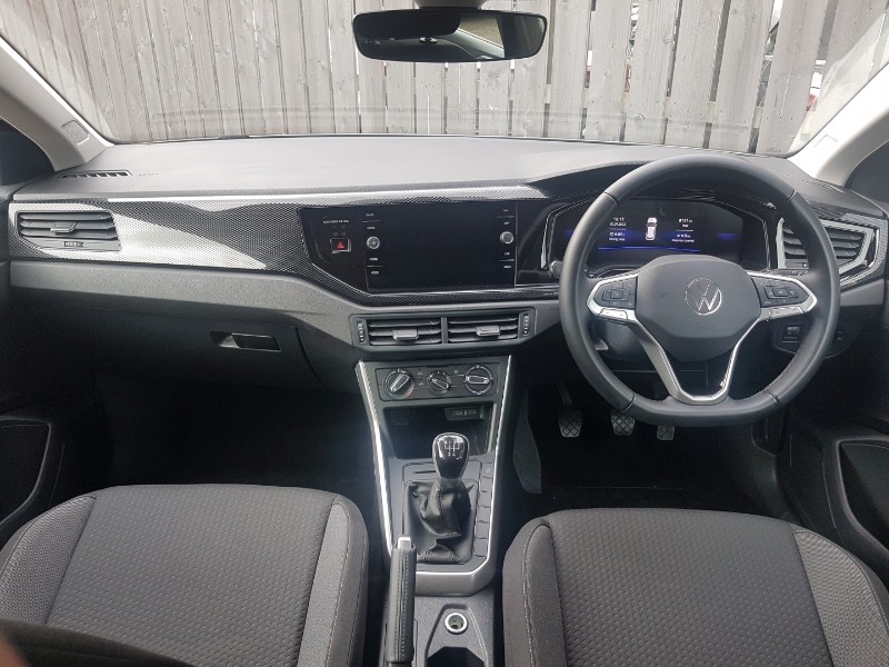 Used Volkswagen Polo 2024 for sale - 76199428: Photo 2