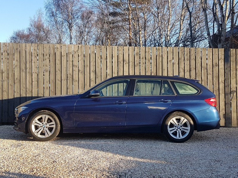 Used BMW 3 Series 2017 for sale - 77105279: Photo 4