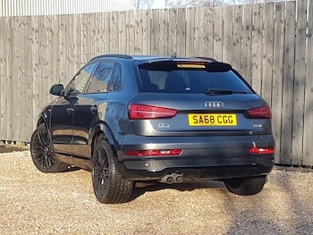 Used Audi Q3 2018 for sale - 77047118: Photo