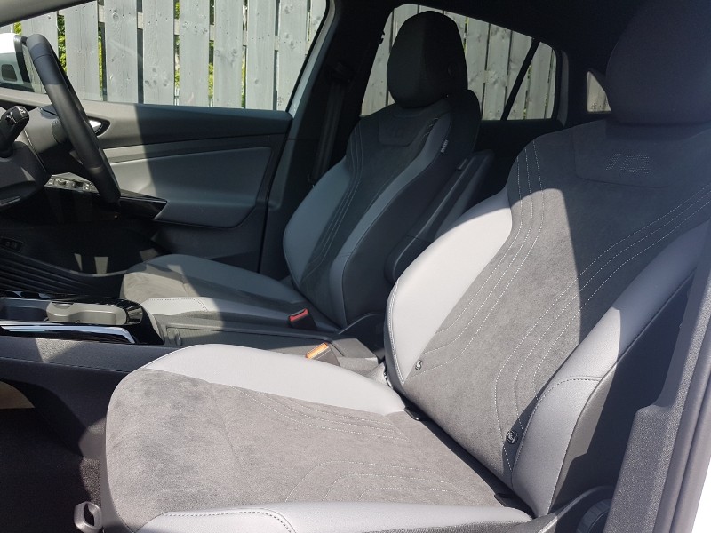 Used Volkswagen ID.5 2025 for sale - 76639437: Photo 5