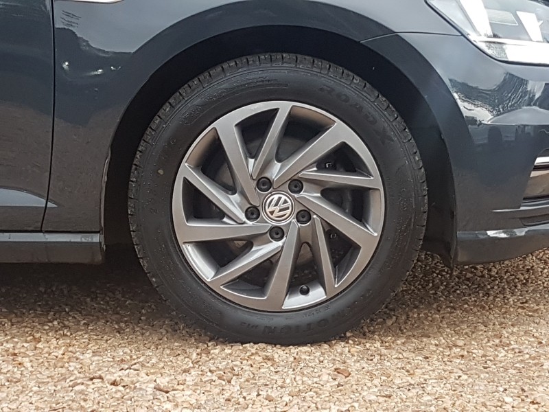 Used Volkswagen Golf 2019 for sale - 76188128: Photo 12