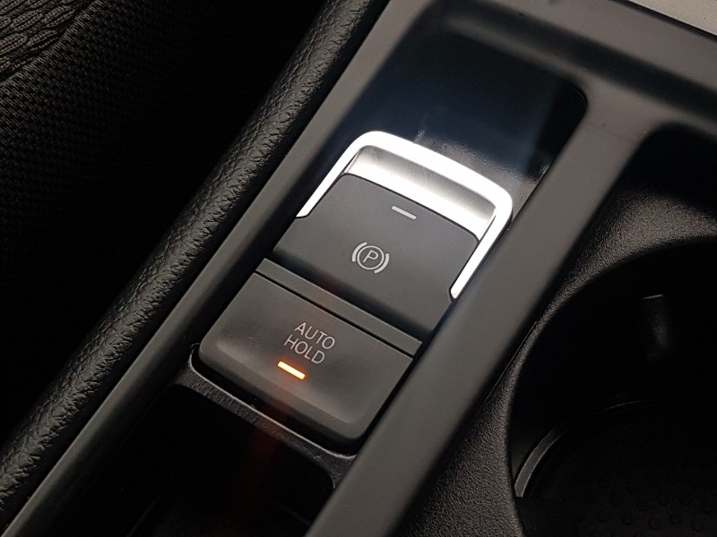 Used Volkswagen Golf 2019 for sale - 76188128: Photo 17