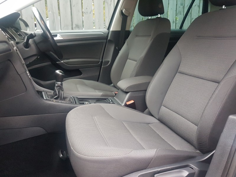 Used Volkswagen Golf 2019 for sale - 76188128: Photo 5