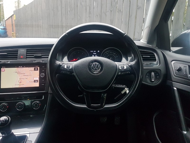 Used Volkswagen Golf 2019 for sale - 76188128: Photo 7