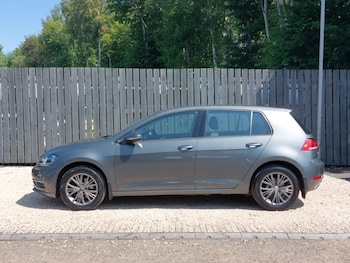 Used Volkswagen Golf 2017 for sale - 79218269: Photo