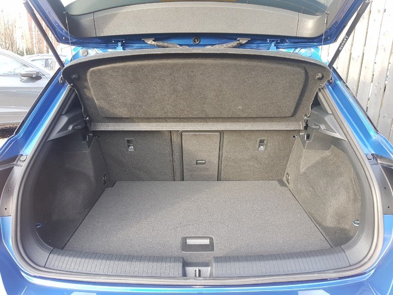 Used Volkswagen T-Roc 2023 for sale - 76959275: Photo 8