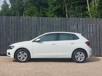 Used Volkswagen Polo 2019 for sale - 79525501: Photo