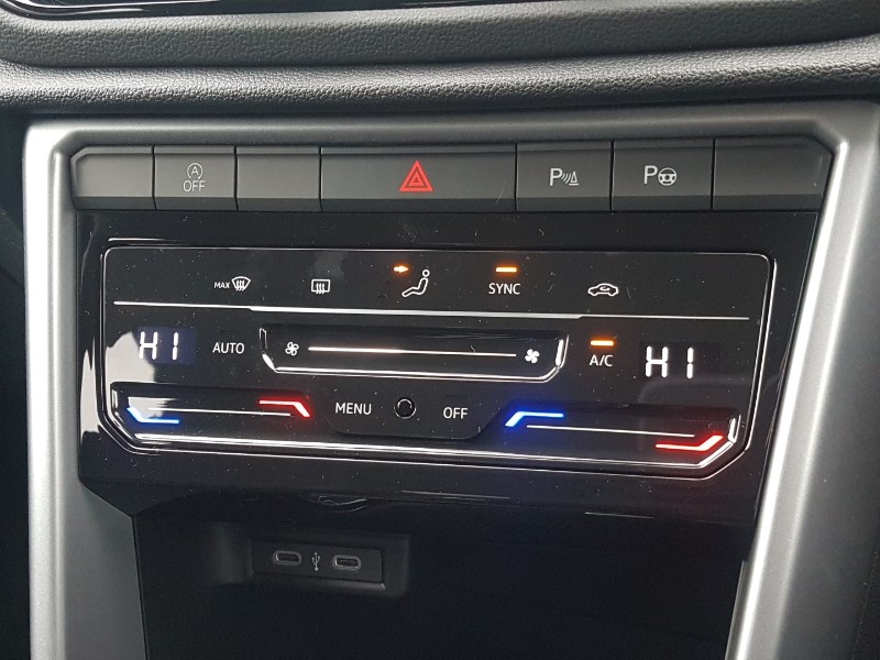 Used Volkswagen T-Roc 2025 for sale - 77448800: Photo 18