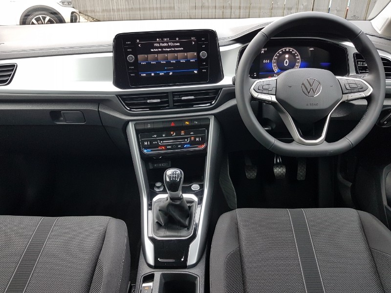 Used Volkswagen T-Roc 2025 for sale - 77448800: Photo 2