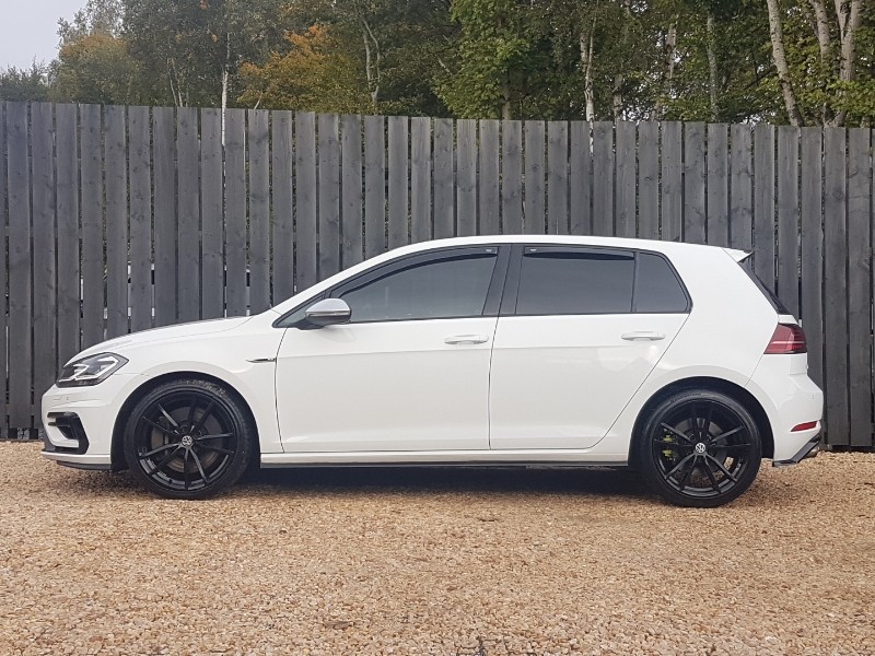 Used Volkswagen Golf 2017 for sale - 76630571: Photo 4