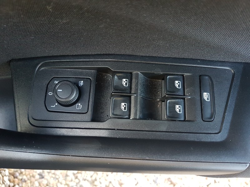 Used Volkswagen T-Roc 2023 for sale - 76925012: Photo 16