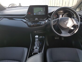 Used Toyota C-HR 2022 for sale - 78013564: Photo