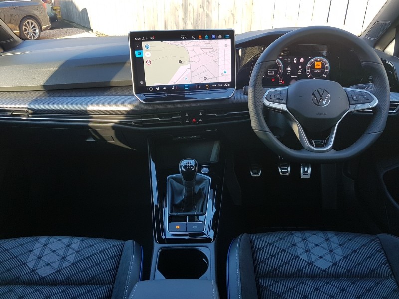 Used Volkswagen Golf 2025 for sale - 77816792: Photo 2