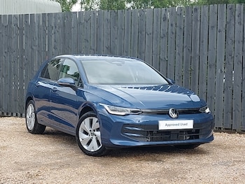 Used Volkswagen Golf 2025 for sale - 78803501: Photo